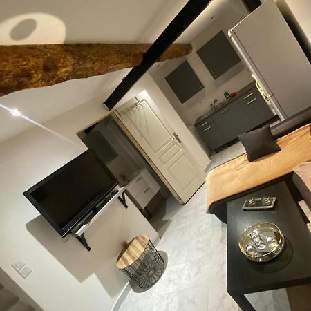 Camellia Hotel Beauvoisin  Bagian luar foto