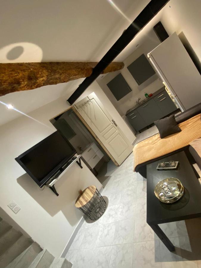 Camellia Hotel Beauvoisin  Bagian luar foto