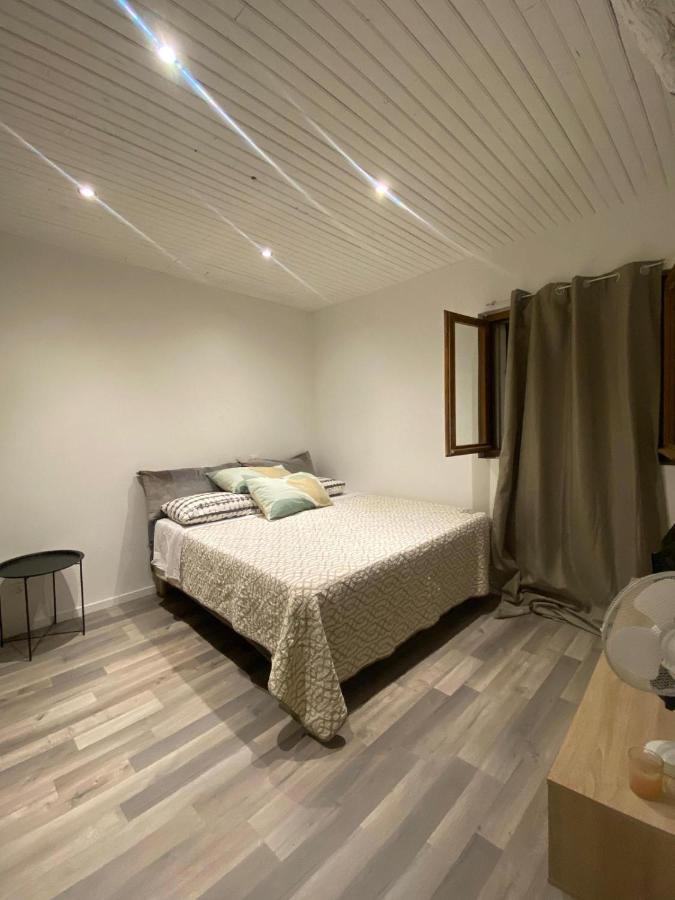 Camellia Hotel Beauvoisin  Bagian luar foto
